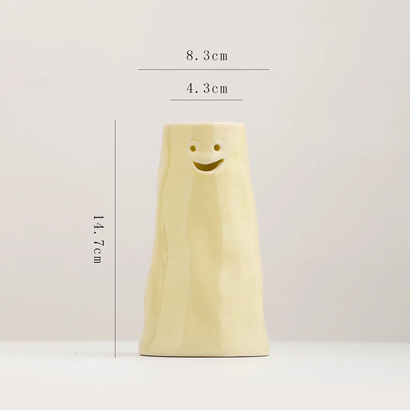 Norév Cream Yellow Ceramic Bud Vase with Funny Face