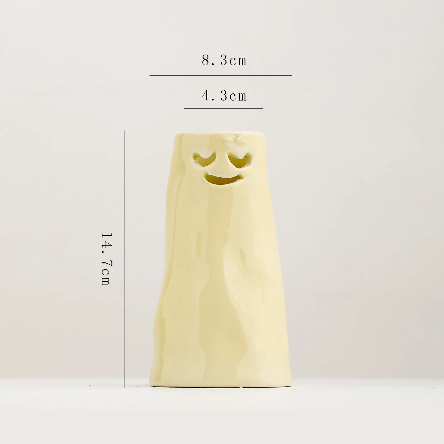 Norév Cream Yellow Ceramic Bud Vase with Funny Face