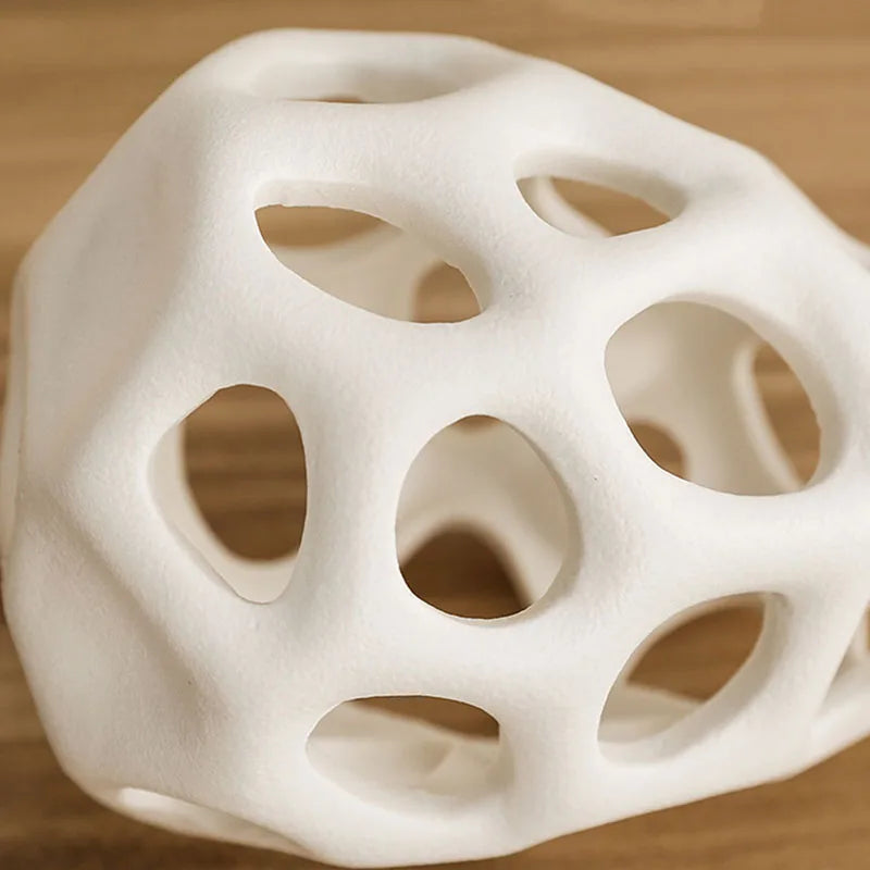 Norév Hollow Out Ceramic Vase White Black Nordic Classical Aesthetics